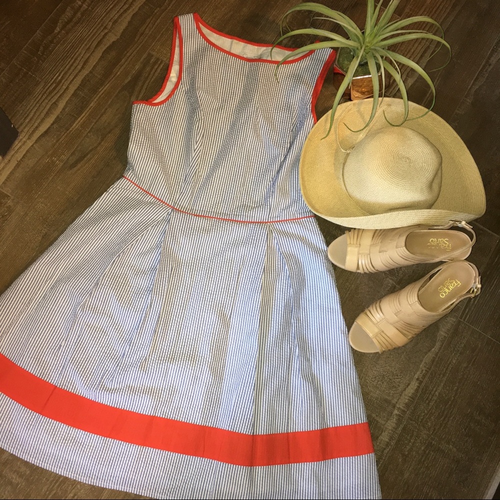 Seersucker, lined dress, size 8 - Picture 12 of 12